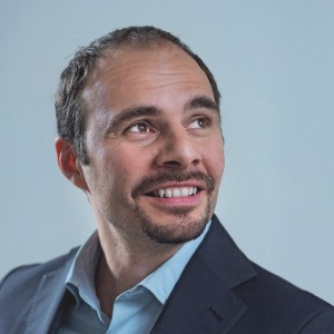 Portrait Emmanuel © Andrew Meredith.