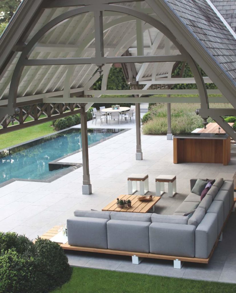 salon extérieur lounge plateaux bas en teck