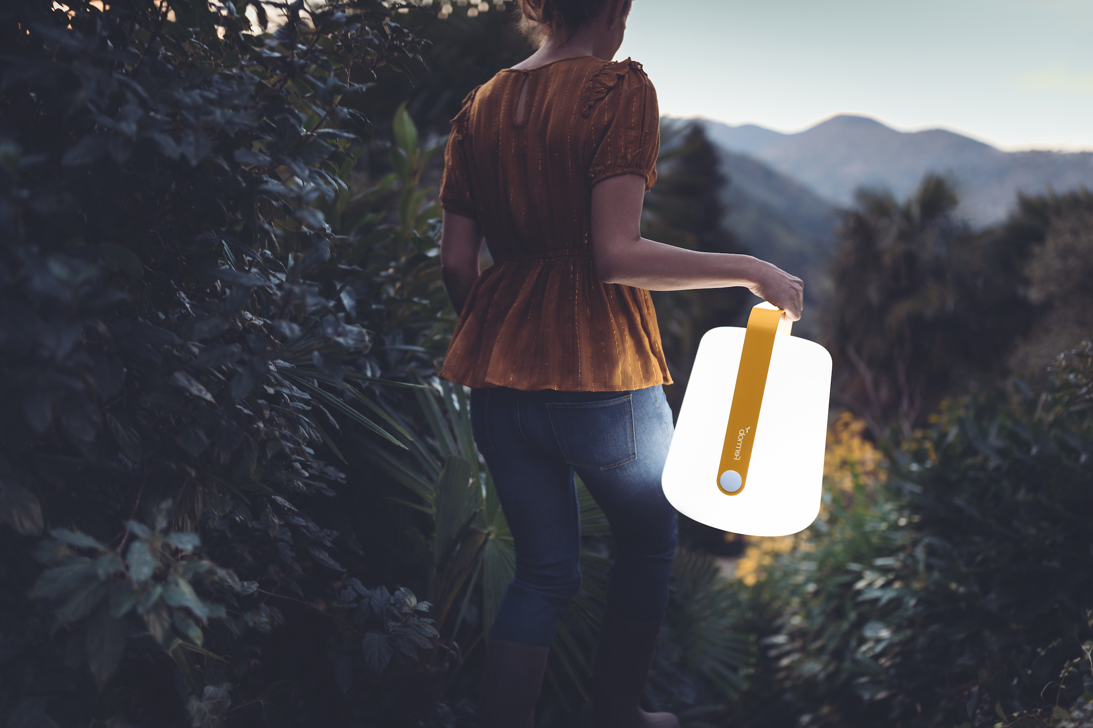 Lampe Balad, designer Tristan Lohner, Fermob © Stéphane Rambaud