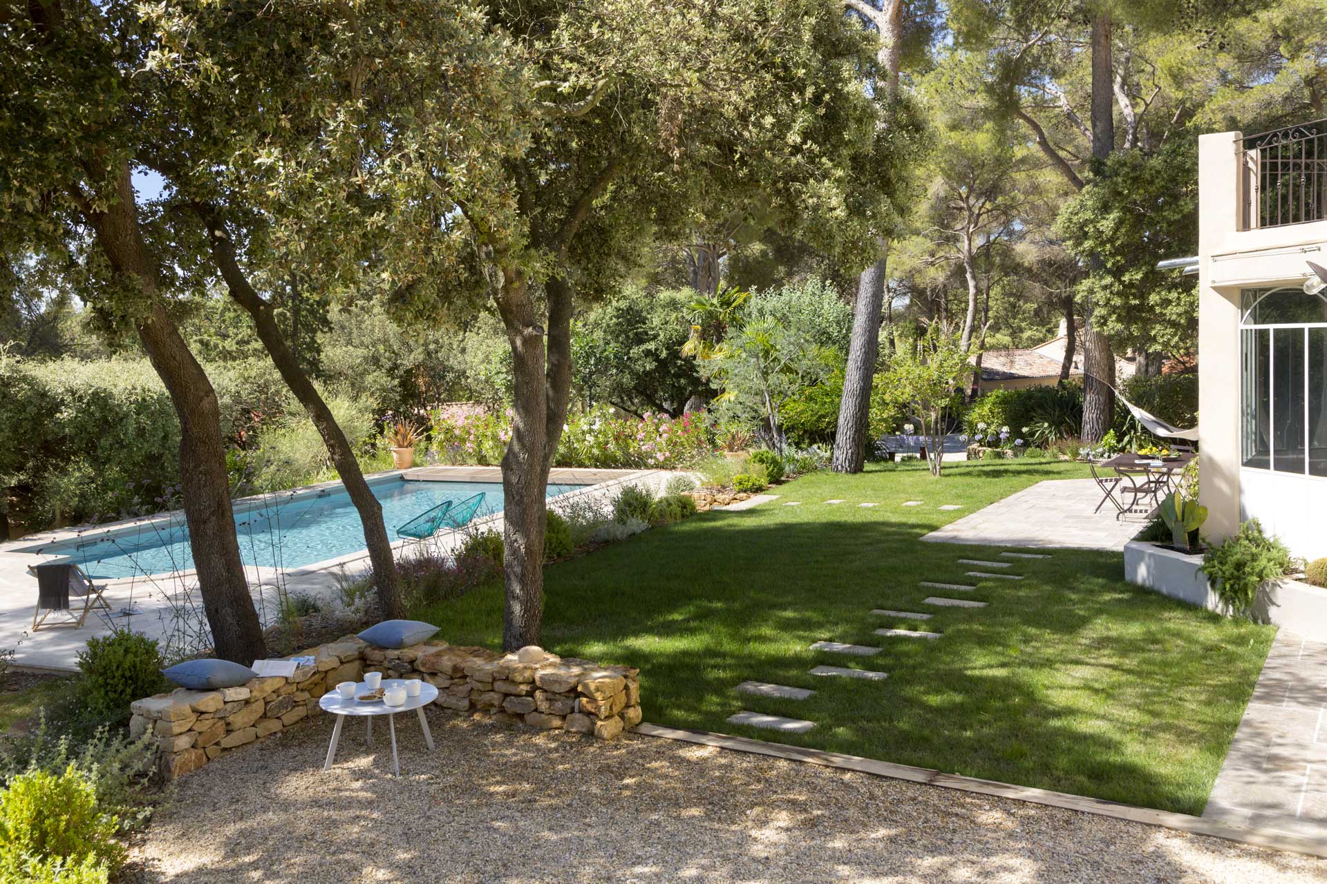 jardin-provence-mediterraneen-saint-marc-jaumegarde Réalisation Morvan et Moingeon